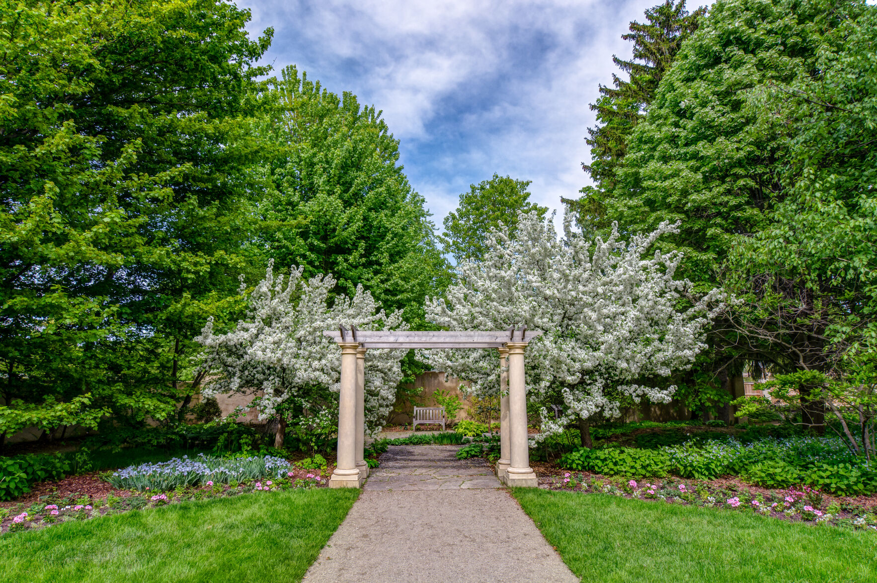 PC Eric Reischl_ PaineCeremonyGarden.jpg
